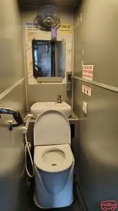 Savistara roadlines Bus-Amenities Image