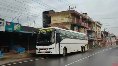 Cochin Bus Bus-Front Image