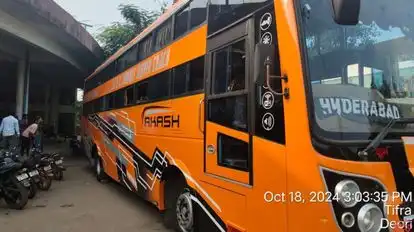 Shri Hanuman Travels Bus-Side Image