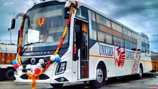 UNICORN EXPRESS Bus-Front Image