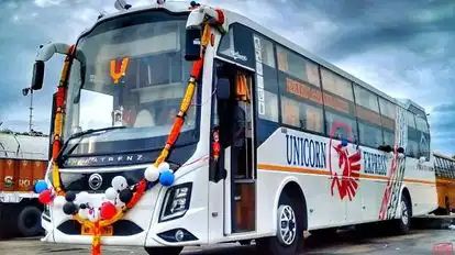 UNICORN EXPRESS Bus-Front Image