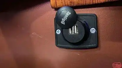 Easy Bus Tours and Travels Bus-Amenities Image