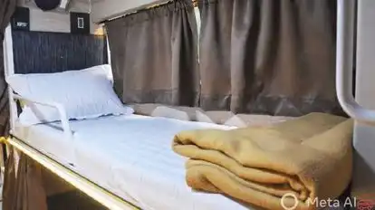 Kashi Bus Bus-Seats Image