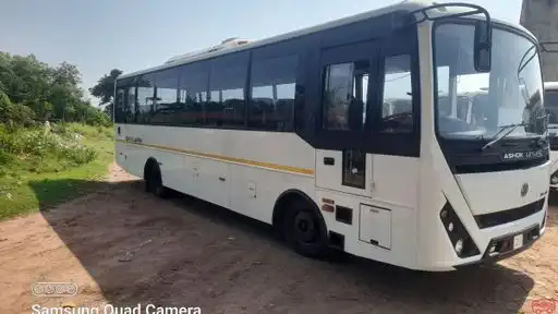 Unicorn Express Bus-Front Image