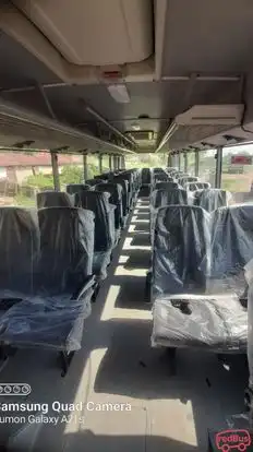 Unicorn Express Bus-Front Image