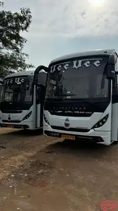 VEE VEE BUS Bus-Front Image