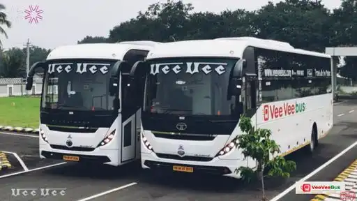 VEE VEE BUS Bus-Front Image