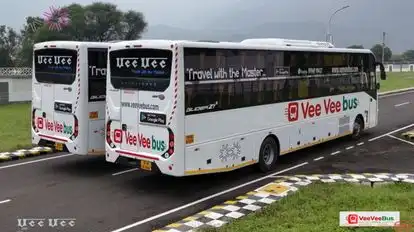VEE VEE BUS Bus-Side Image