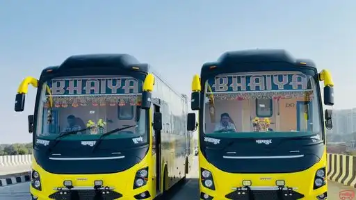 Bhaiya Travels Bus-Front Image
