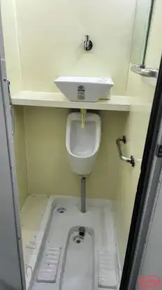 Bhaiya Travels Bus-Amenities Image