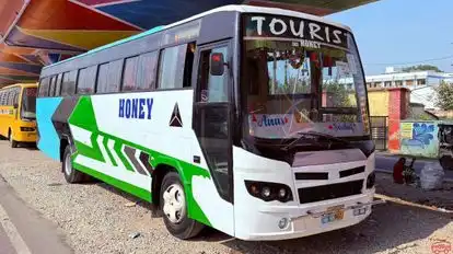 HONEY TRAVELS Bus-Front Image