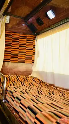 GAUTAM BUS SERVICE (KISHOR) Bus-Seats Image