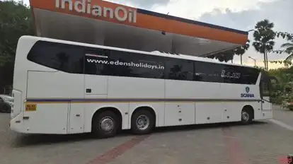 EDENS HOLIDAYS Bus-Side Image