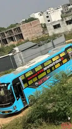 New Metro Bus Bus-Side Image