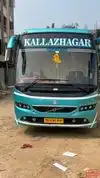 KALLAZHAGAR TRAVELS Bus-Front Image