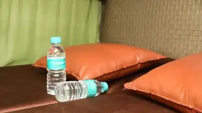 Thiru Kumaran Travels (TKT) Bus-Amenities Image