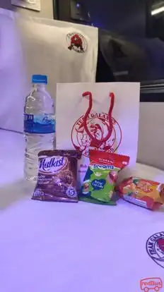 Team Galaxy Tour Planer Bus-Amenities Image