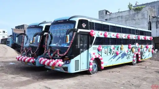 Radhe Travels Bus-Front Image