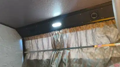 Maruti Travels (Surat) Bus-Amenities Image