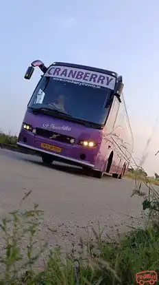 Cranberry Travels Bus-Front Image