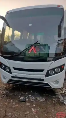 Vamika Travels Bus-Front Image
