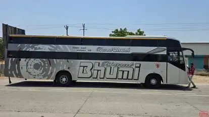 Bharat Bhumi Travels Bus-Side Image
