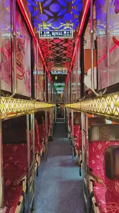 Royal Travels Mumbai Bus-Side Image