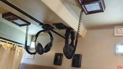 Sohan Tours & Travels Bus-Amenities Image