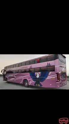 SHREE GANESH TRAVELS Bus-Side Image