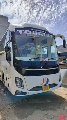 JSR HOLIDAYS Bus-Front Image