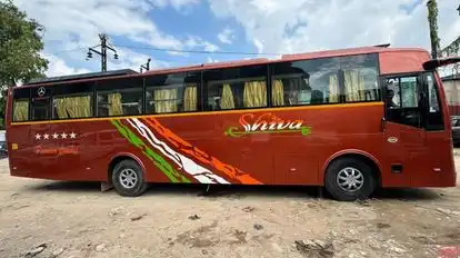 SHIVA TOUR & TRAVELS Bus-Side Image