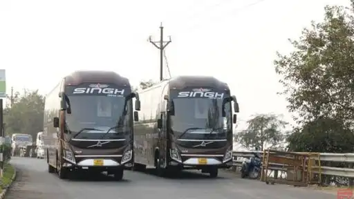Singh Travels Bus-Front Image