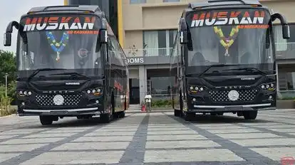 Muskan Travels Bus-Front Image