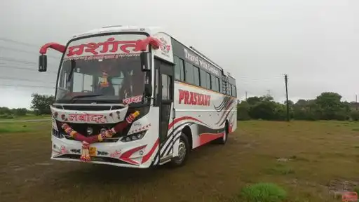 Prashant Travels Bus-Front Image