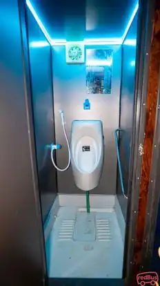 Singh Tour & Travels Bus-Amenities Image