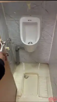 Singh Tour & Travels Bus-Amenities Image