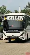 MERLIN CONNECT Bus-Front Image