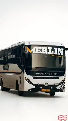 MERLIN CONNECT Bus-Front Image