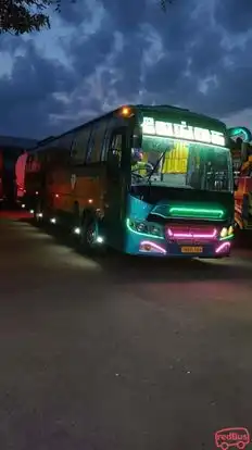 Vengai Tours and Travels Bus-Side Image