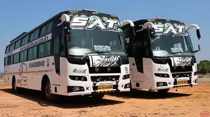 Sri Annapoorneshwari Travels Bus-Front Image