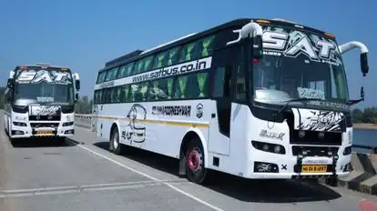 Sri Annapoorneshwari Travels Bus-Side Image