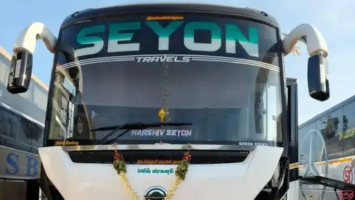 Seyon Travels Bus-Front Image