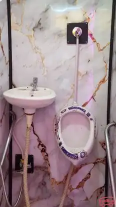 Jatashankar Travels Bus-Amenities Image