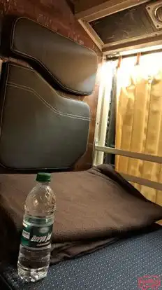 Shri Shyam Baba Travels Bus-Amenities Image