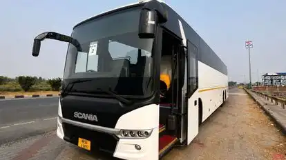 HIMACHAL TOURIST BUS SERVICE  Bus-Side Image