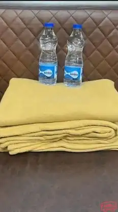 Arhaan Travels Bus-Amenities Image