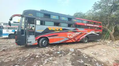 Shreeji Darshan Travels Bus-Side Image