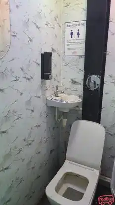 Shreeji Darshan Travels Bus-Amenities Image