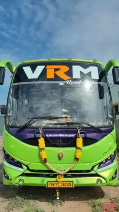 VRM Roadlinks Bus-Front Image
