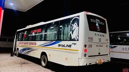 UNICORN  Bus-Side Image